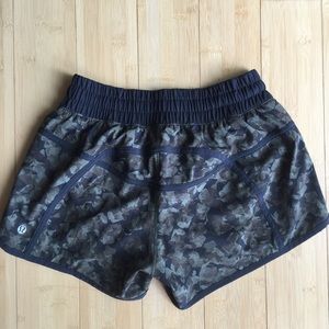 Lululemon tracker shorts III