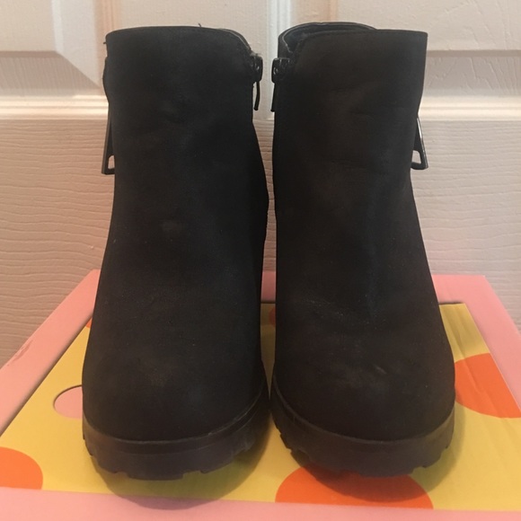 Soda Black Booties - Picture 2 of 4