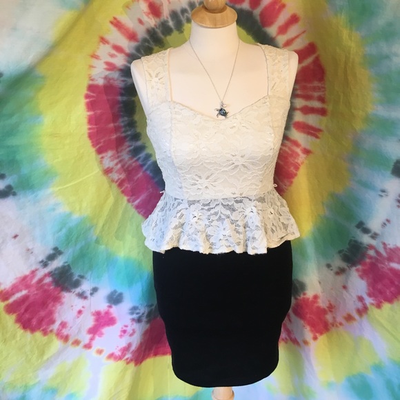 Dresses & Skirts - Last Chance! Donating May 10! Black & Cream Dress