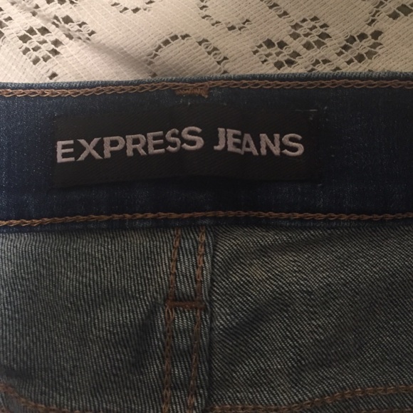 High rise Express shorts - Picture 3 of 4