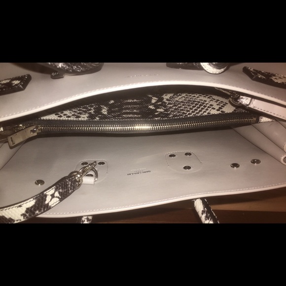 Saint Laurent Sac de Jour Handbag - Picture 5 of 6