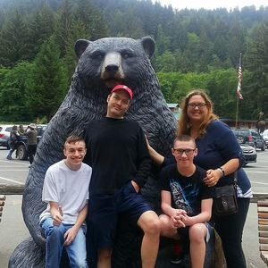 Meet your Posher, Lala