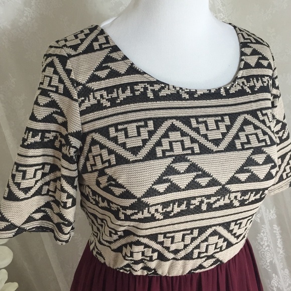 Short sleeve and crew neck dress FINAL CLEARANCEB5 - Picture 3 of 4