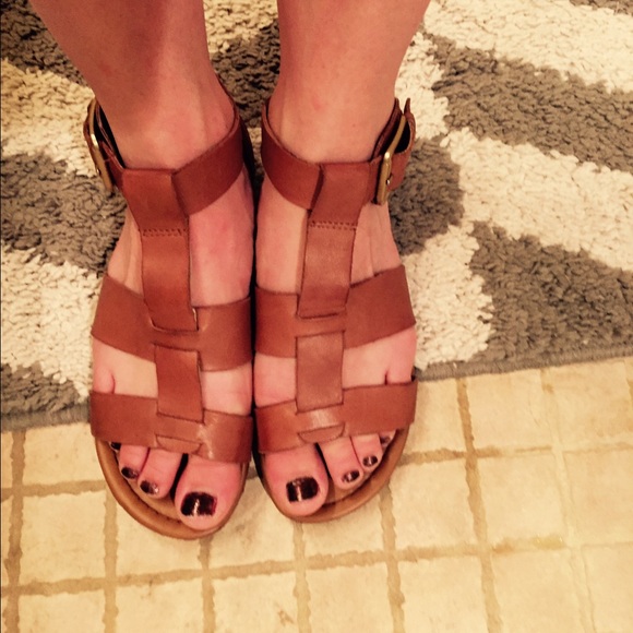 Franco Sarto sandals - Picture 3 of 3