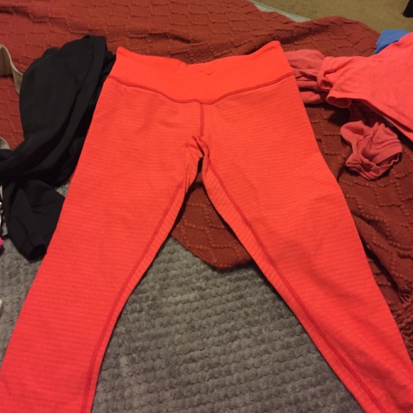 Red Lululemon crops