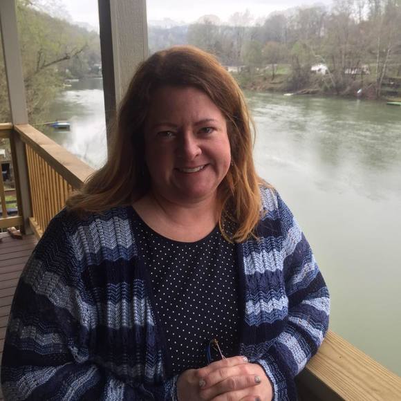 Meet your Posher, Lesa
