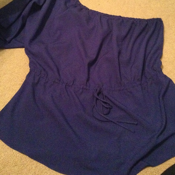 Purple one shoulder dress shirt
