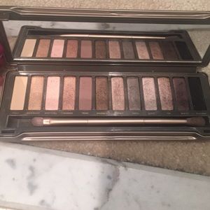 Naked 2 palette by Urban Decay