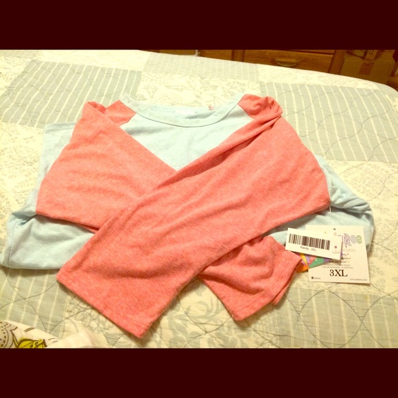 3XL LuLaRoe Randy baseball sleeve tee