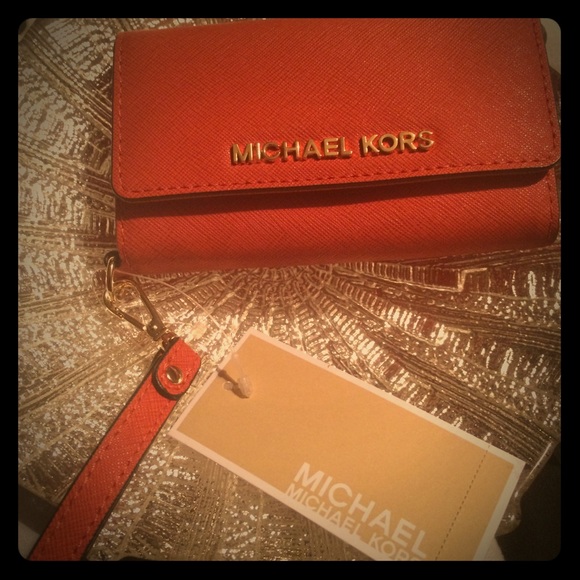 Cell phone case for iPhone 5s