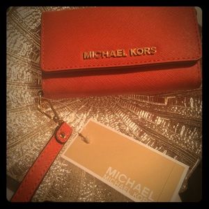 Cell phone case for iPhone 5s