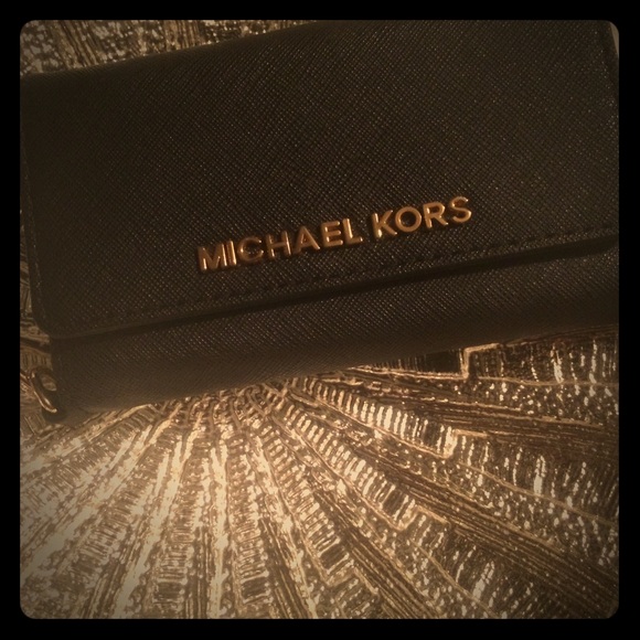 Cell phone case for iPhone 5s