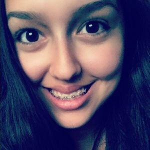 Meet your Posher, Karla