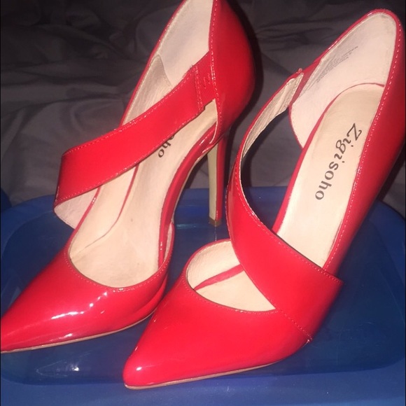RED ZIGI SOHO PUMP👠