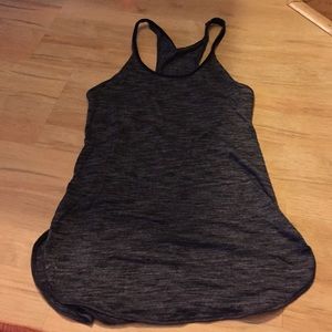 Lululemon running top