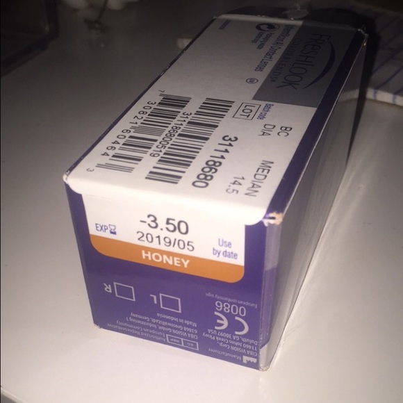 Honey Fresh looks -3.50