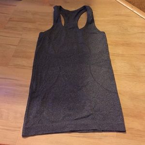 Lululemon running tank