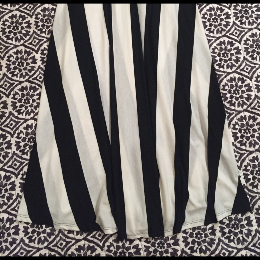 Black white strapless maxi - Picture 3 of 8