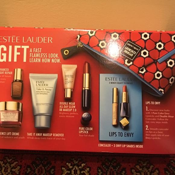 Estée Lauder travel kit essentials.