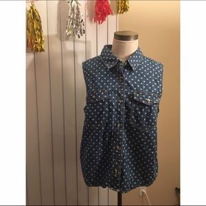 Polka dot shirt!