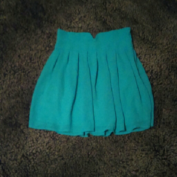 Blue skirt with fun waist line