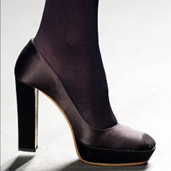 Prada Shoes | Runway Iconic Black Platform Pumps Sz 38 Prada Black Donna Vernic Pumps Women Men Prada Autumn