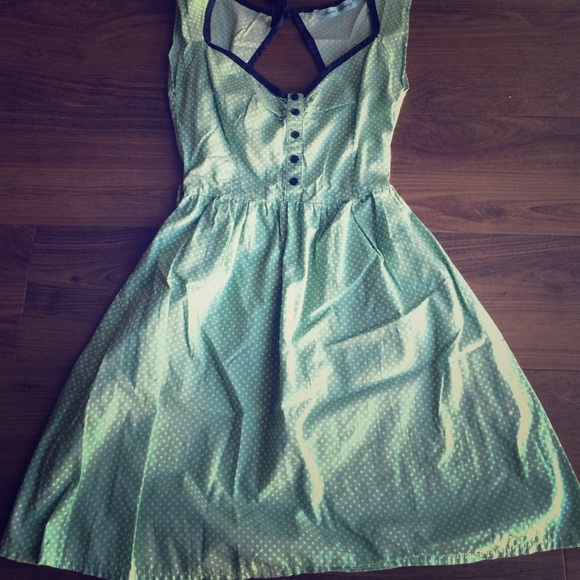 Cotton 1950s style polka dot dress