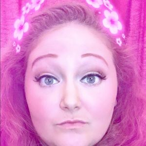 Meet your Posher, Kristin