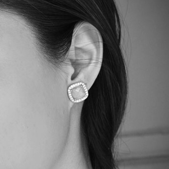 Labradorite Stud Earrings 18k Gold Vermeil Plated - Picture 4 of 4