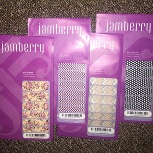 Jam berry nail wrap bundle!