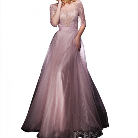Like New Tony Bowls Evening Gown 21407