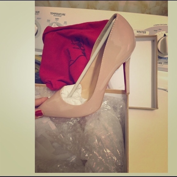 NIB Christian Loub Nude Pumps Size 7.5-8