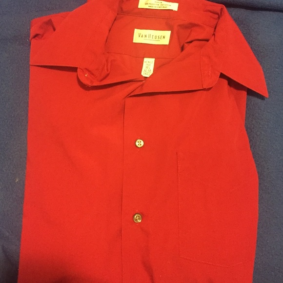 Men's dress shirt