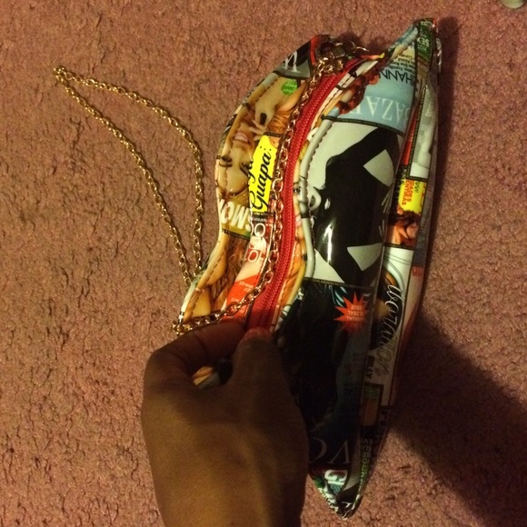 Lips magazine clutch - Picture 2 of 4