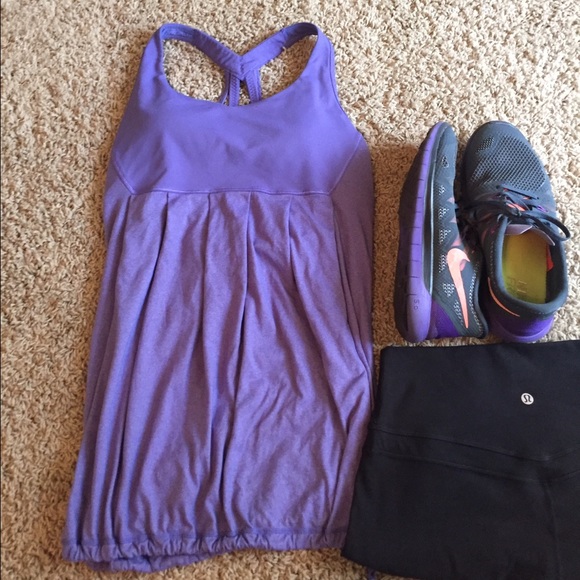 Purple Lululemon tank - EUC size 8