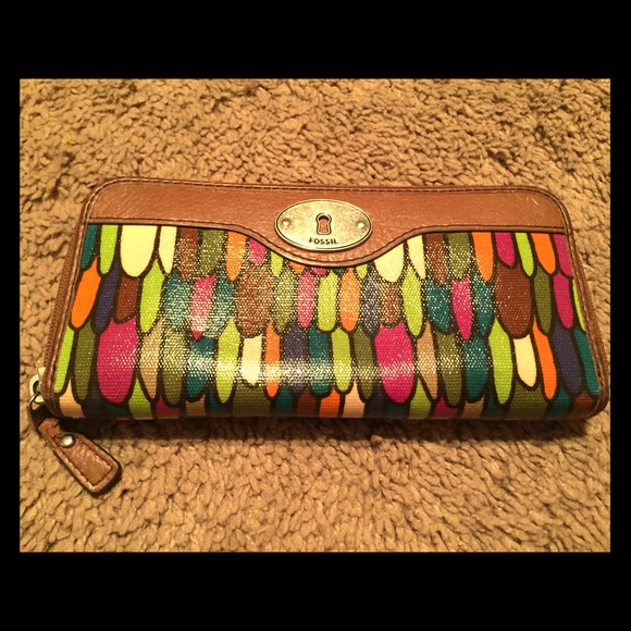 Fossil wallet