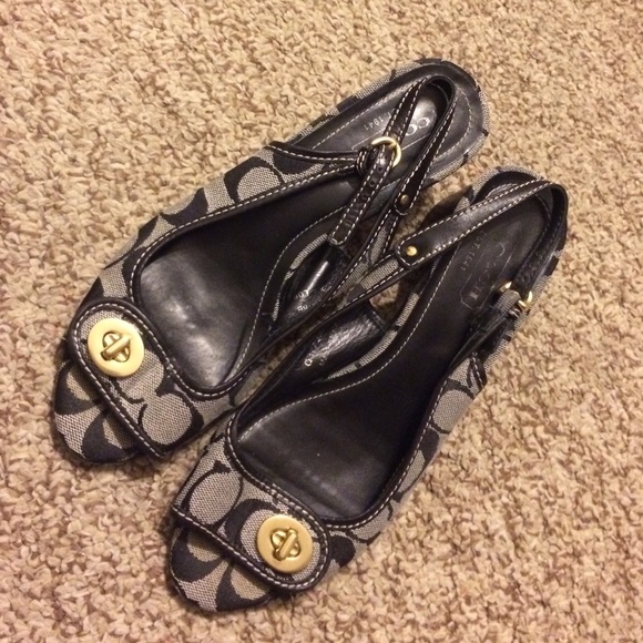Coach shoes size 8