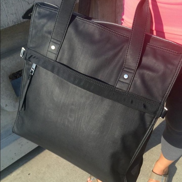 Lululemon Follow Your Bliss Bag