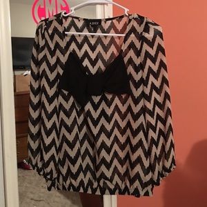 Shear chevron shirt