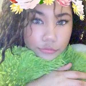 Meet your Posher, Jade