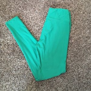 Lularoe Kelley green leggings size OS