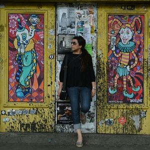 Meet your Posher, Hena