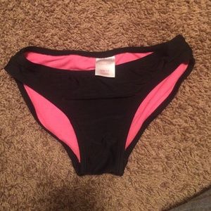 Girls black swimsuit bottoms