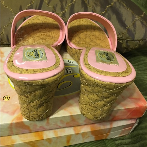 Brand New Sz10 Pink patent 3" wedge with 2" strap - Picture 3 of 3