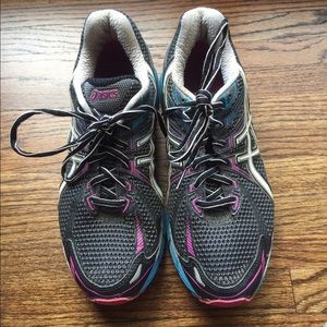 Asics gt-2000 women's running shoes