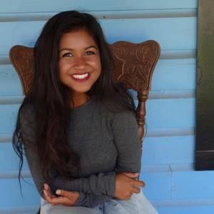 Meet your Posher, Areebah