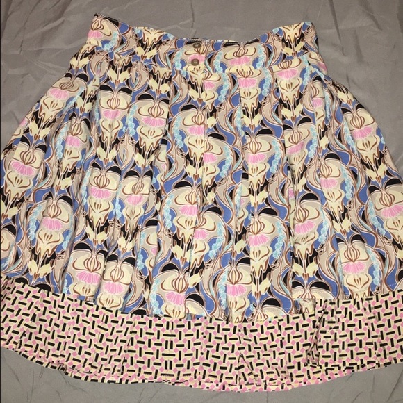 HM skirt