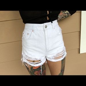 Topshop moto mom Jean shorts in distressed white