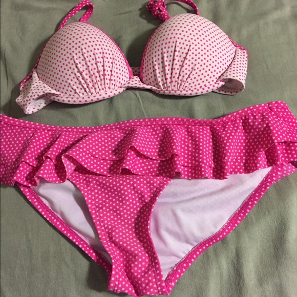 Target push-up bikini!!💚💚💚