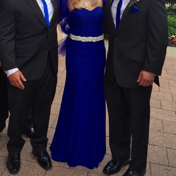 Blue dress
